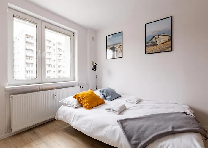 Peaceful Retreat By Bookinghost