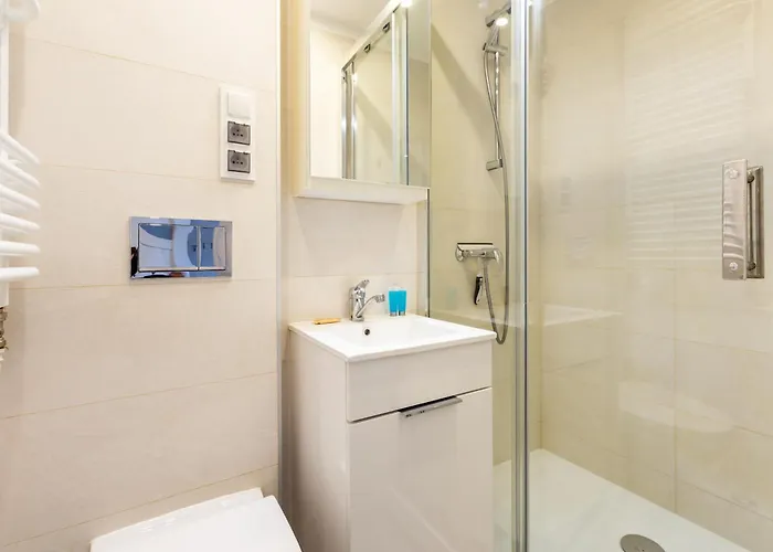 Peaceful Retreat By Bookinghost Lägenhet