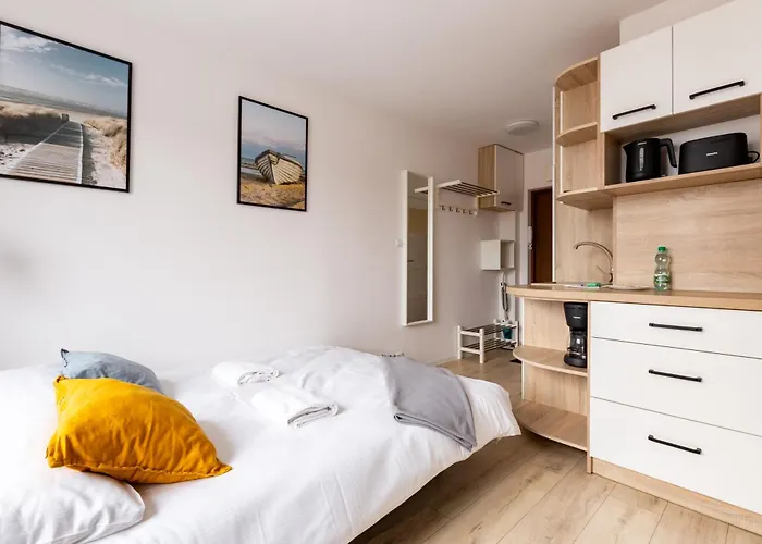 Peaceful Retreat By Bookinghost Lägenhet